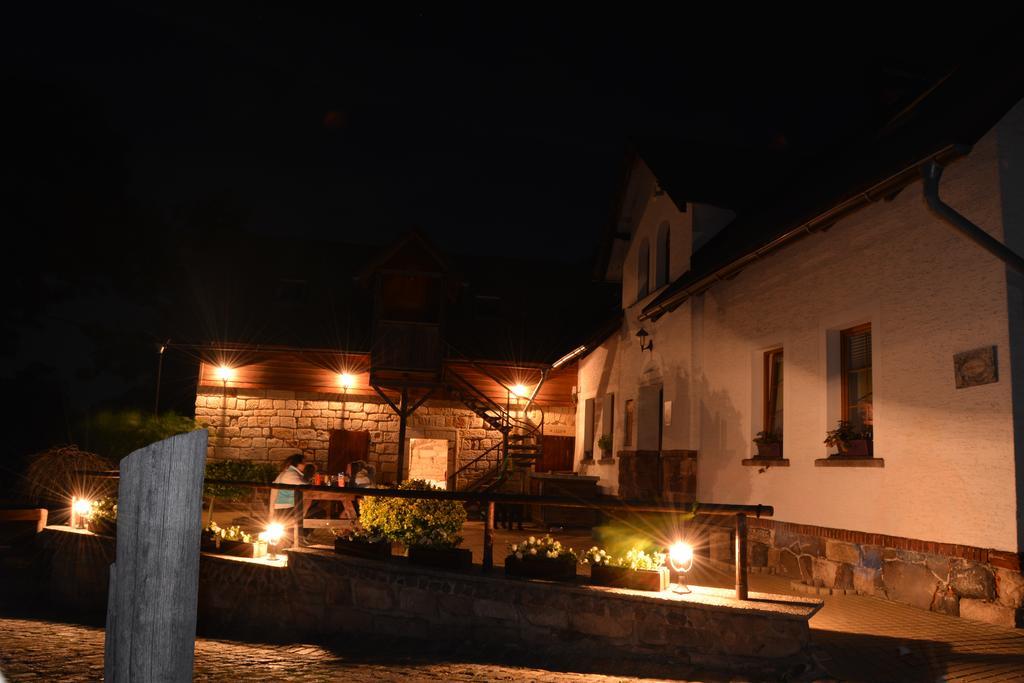 Tatobity Kozakov Apartmany - Druhe Patro מראה חיצוני תמונה